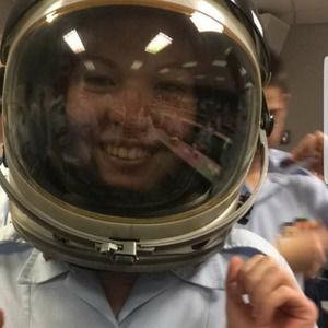 Meet your Posher, Cecily